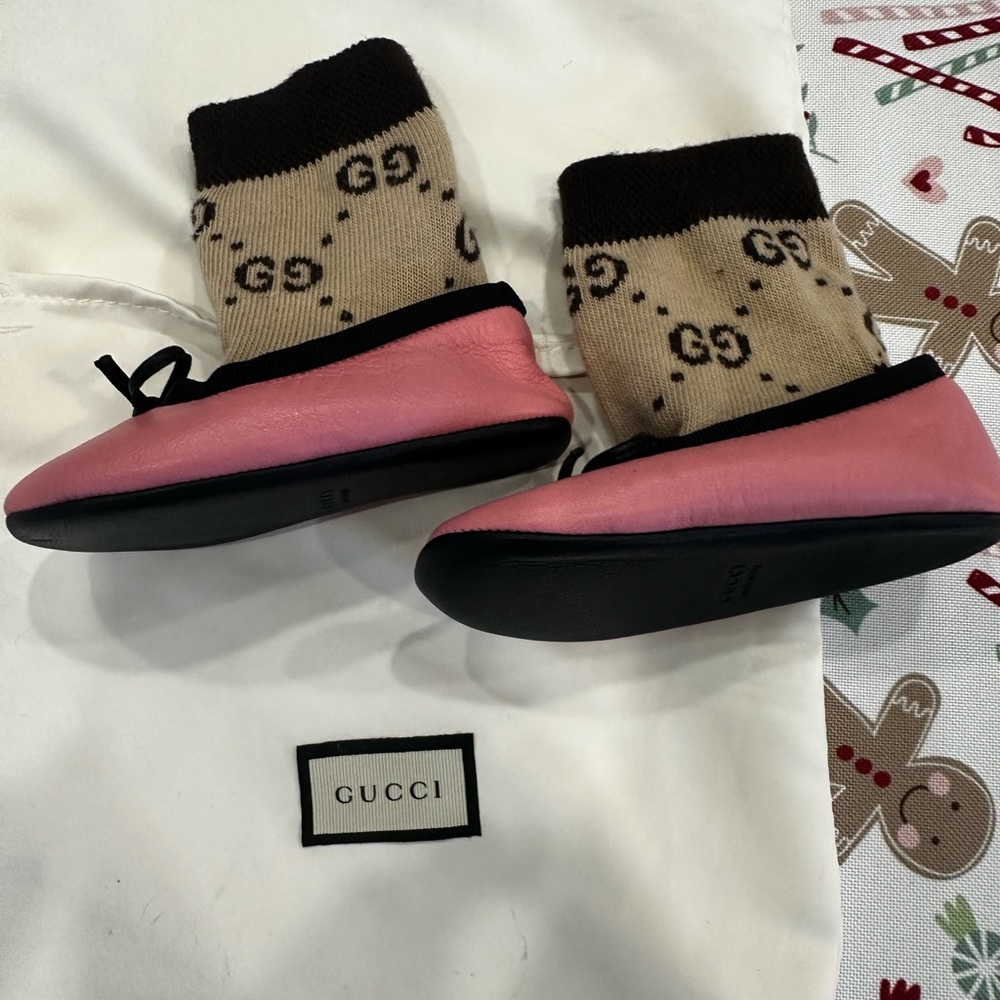 Gucci Beige and Brown Textured Fabric booties - Picture 9 of 9